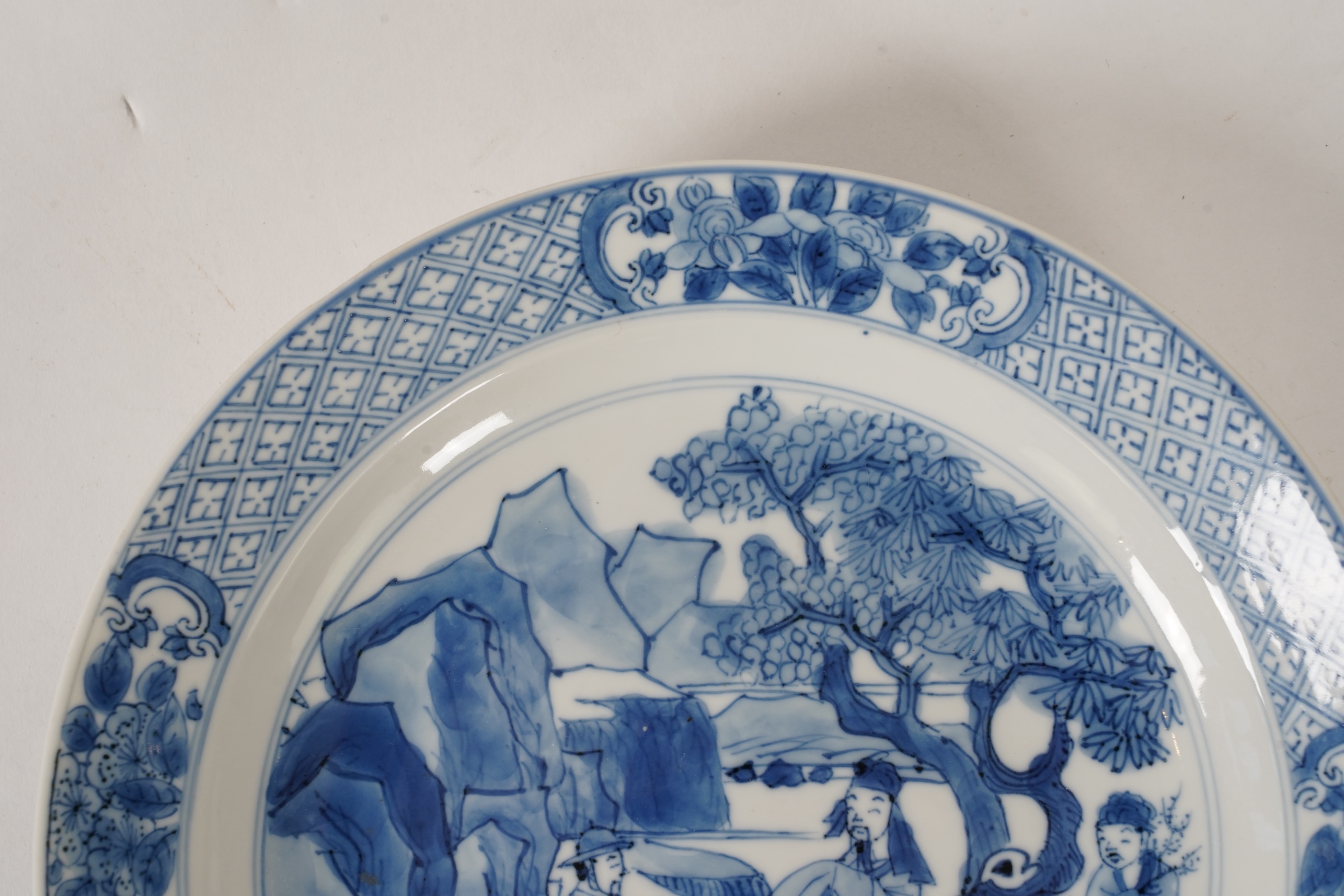 A Chinese blue and white plate, Kangxi period